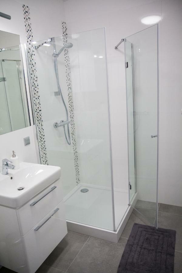 Apartament F&J Stary Toruń Exteriör bild